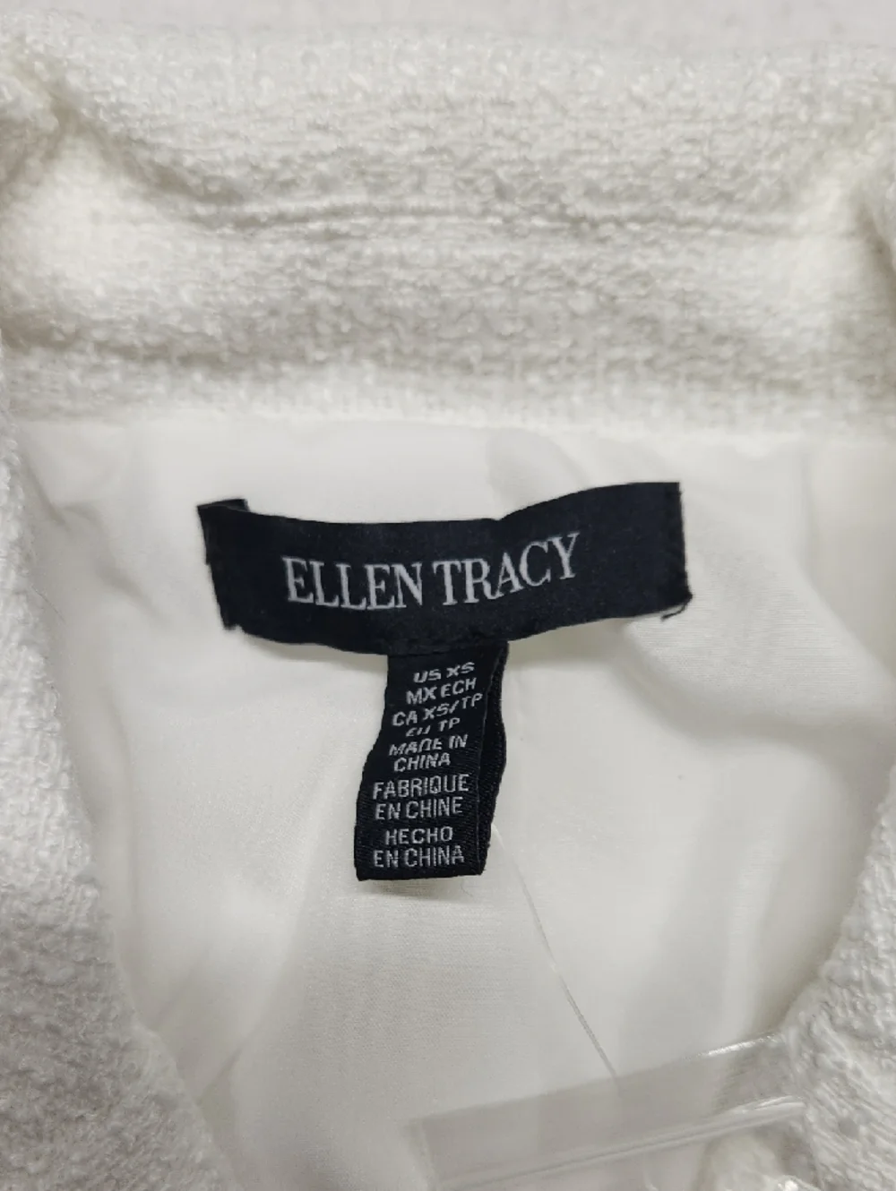 Ellen Tracy-White Tweed Blazer with Black Trim and Pearl Buttons Size XS 0075 - Picture 5 of 6